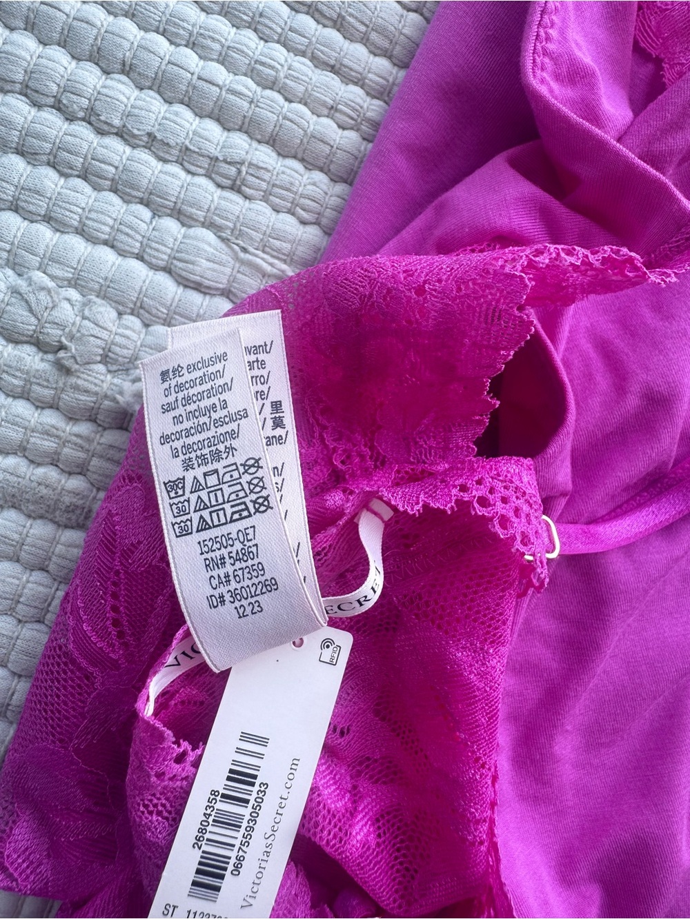 Victoria’s Secret Cami + Lace Shorts Pajama Set Magenta Pink NWT L/XL - Picture 8 of 9